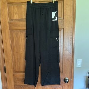Love By Block Poem Women’s  Black Satin XL Cargo Pants. Brand new with tags.